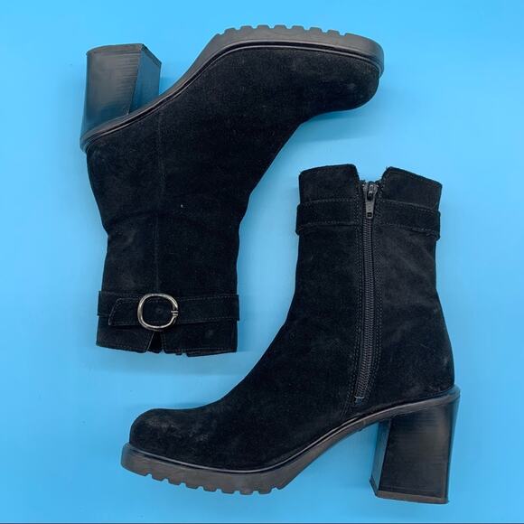 La Canadienne Black Suede Booties-6.5M - Picture 2 of 11